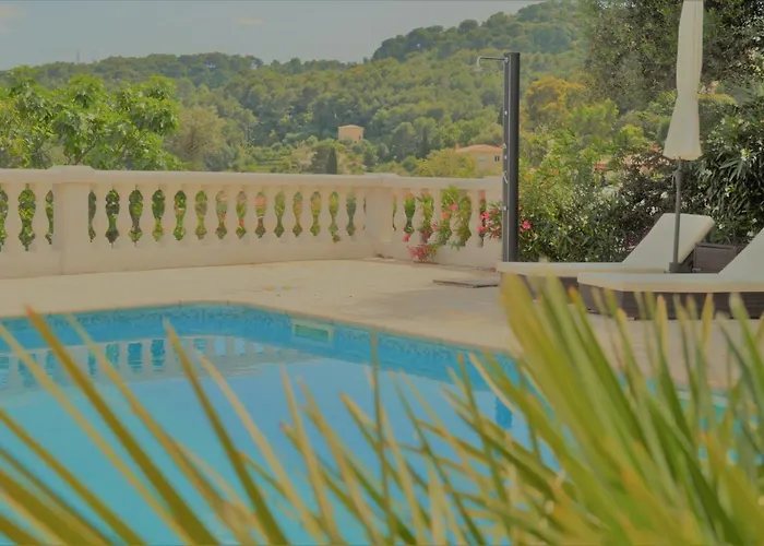 Villa La Terre Des Lauriers